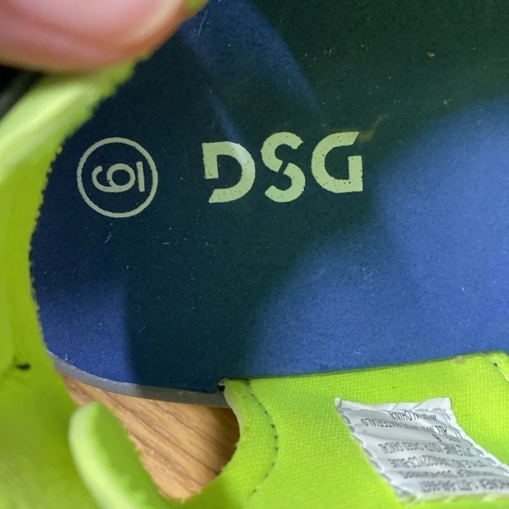DSG Direct Youth Caged Sandals Size Youth 6